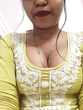 Snapshot of Sania-Love chatting on 27, 2, 2025 Sania-Love online show from 27, 2, 2025
