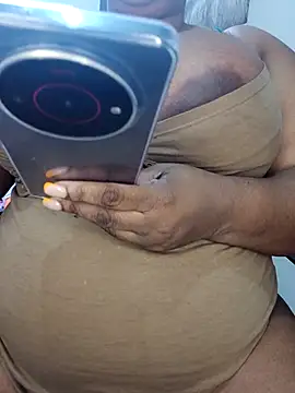 Snapshot of PervertPreggy chatting on 5, 5, 2026 PervertPreggy online show from 5, 5, 2026