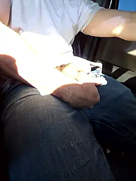 Snapshot of Spunwhiteboy1992 chatting on 11, 2, 2026 Spunwhiteboy1992 online show from 11, 2, 2026