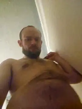 Snapshot of Spunwhiteboy1992 chatting on 8, 4, 2026 Spunwhiteboy1992 online show from 8, 4, 2026