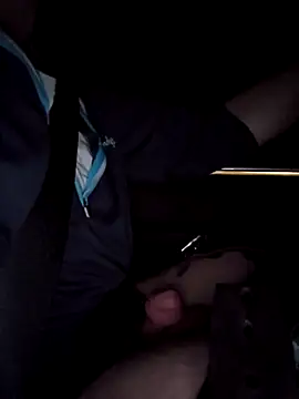 Snapshot of Spunwhiteboy1992 chatting on 9, 4, 2026 Spunwhiteboy1992 online show from 9, 4, 2026