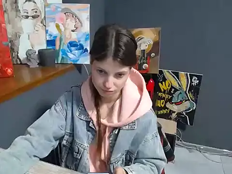 felicity gold online show from 23, 4, 2026