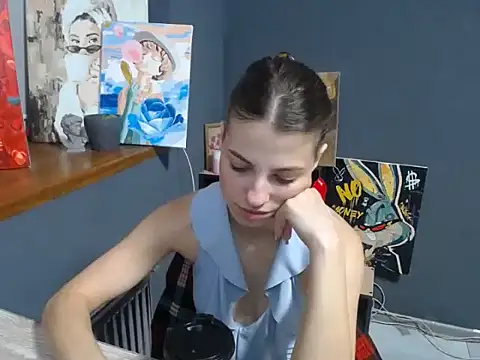 Snapshot of felicity_gold chatting on 7, 5, 2026 felicity gold online show from 7, 5, 2026