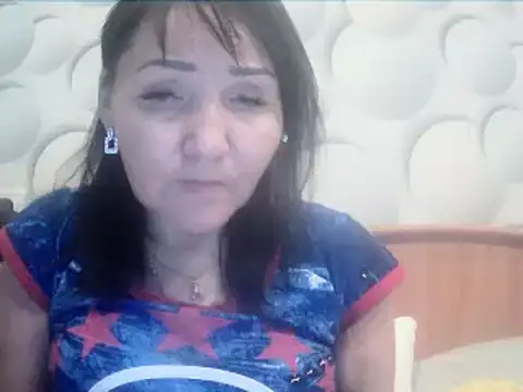 Snapshot of ClaireSunset chatting on 17, 12, 2025 ClaireSunset online show from 17, 12, 2025