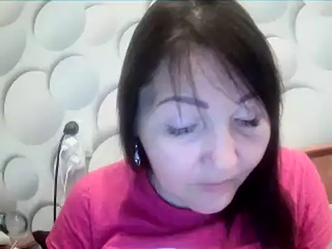 ClaireSunset online show from 5, 4, 2026