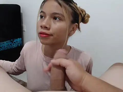 Snapshot of Naomi991 chatting on 10, 2, 2025 Naomi991 online show from 10, 2, 2025