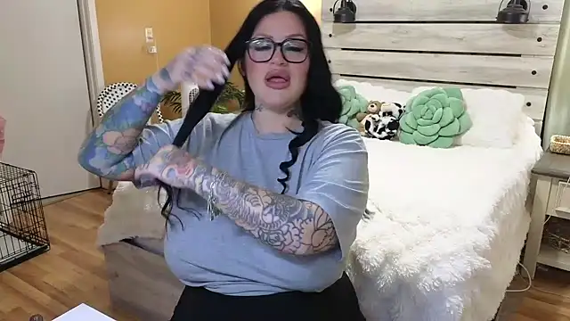 TexasTattooedHouseWife online show from 24, 3, 2026