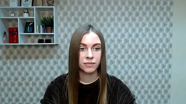 AlisaCatty  online show from 5, 12, 2024