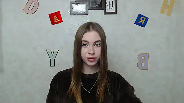 AlisaCatty  online show from 17, 3, 2025