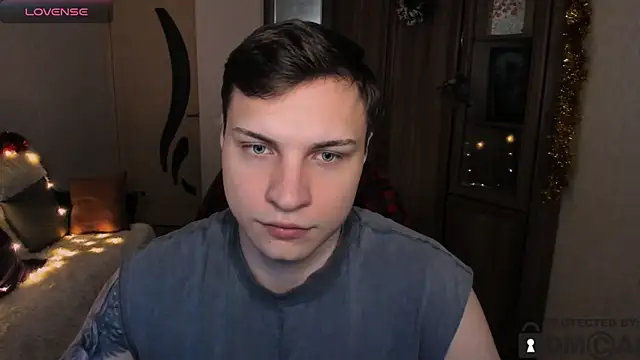 handsome guy01 online show from 1, 12, 2025