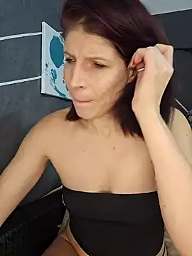 Lenchen  online show from 27, 1, 2025