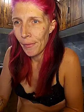 Snapshot of Lenchen_ chatting on 11, 5, 2026 Lenchen online show from 11, 5, 2026