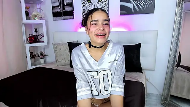 Snapshot of lissbrown chatting on 15, 2, 2026 lissbrown online show from 15, 2, 2026