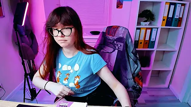 CarolGiggly online show from 20, 9, 2025