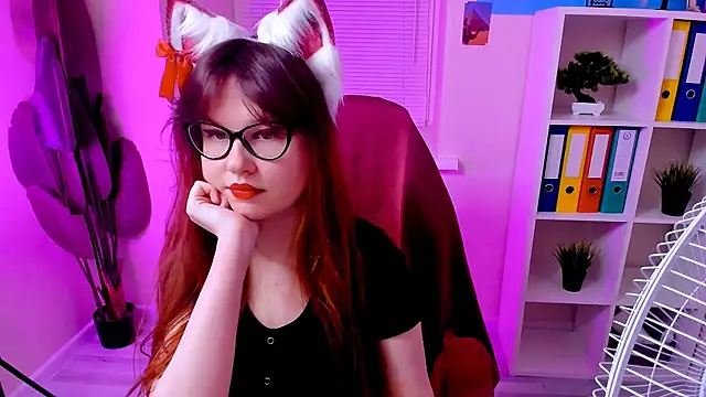 CarolGiggly online show from 17, 10, 2025