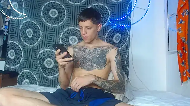 Adam hard  online show from 21, 11, 2025