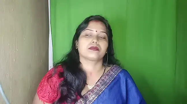 Snapshot of mamoni91 chatting on 2, 2, 2025 mamoni91 online show from 2, 2, 2025