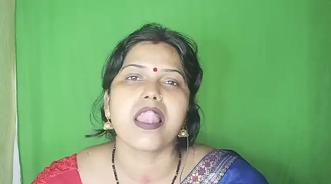 Snapshot of mamoni91 chatting on 4, 2, 2025 mamoni91 online show from 4, 2, 2025