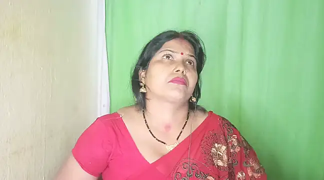 Snapshot of mamoni91 chatting on 8, 2, 2025 mamoni91 online show from 8, 2, 2025