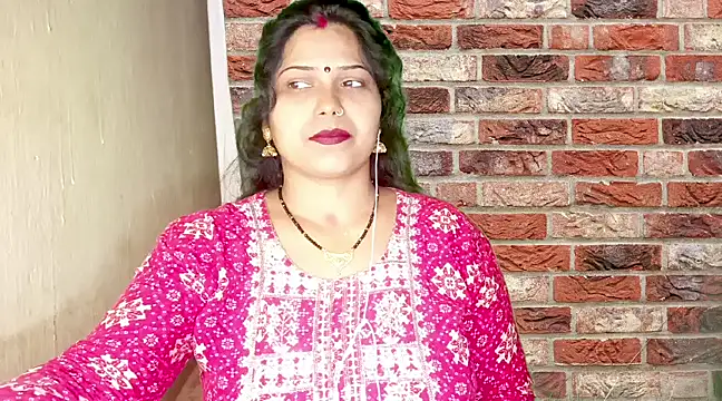 Snapshot of mamoni91 chatting on 17, 2, 2025 mamoni91 online show from 17, 2, 2025