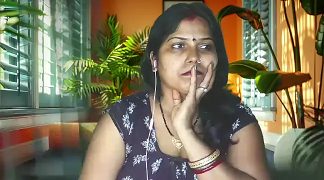 Snapshot of mamoni91 chatting on 3, 3, 2025 mamoni91 online show from 3, 3, 2025