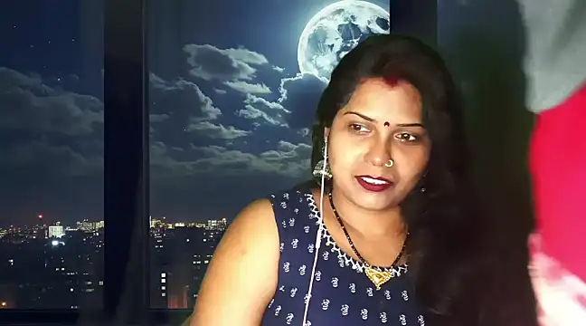 Snapshot of mamoni91 chatting on 7, 3, 2025 mamoni91 online show from 7, 3, 2025