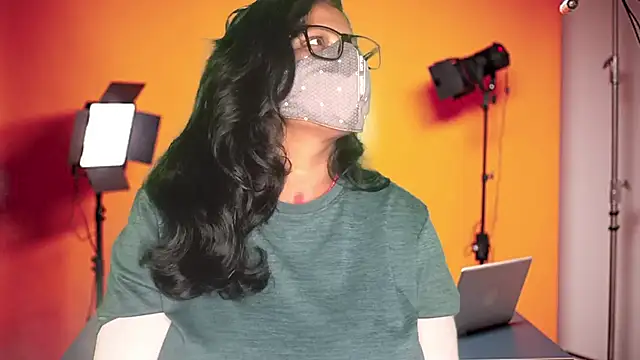 Snapshot of mamoni91 chatting on 20, 9, 2025 mamoni91 online show from 20, 9, 2025