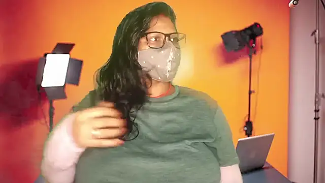 Snapshot of mamoni91 chatting on 23, 10, 2025 mamoni91 online show from 23, 10, 2025