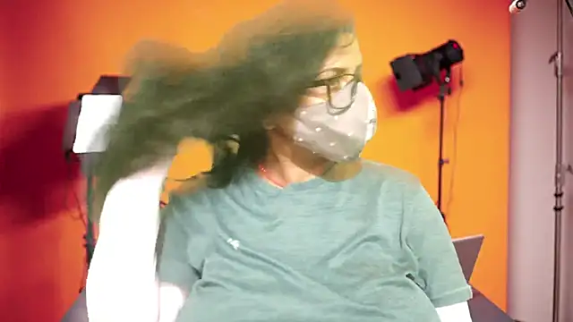 Snapshot of mamoni91 chatting on 26, 10, 2025 mamoni91 online show from 26, 10, 2025