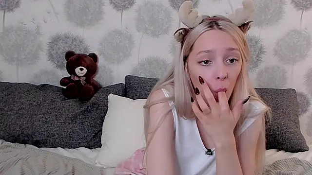 EngelFugler online show from 26, 1, 2025