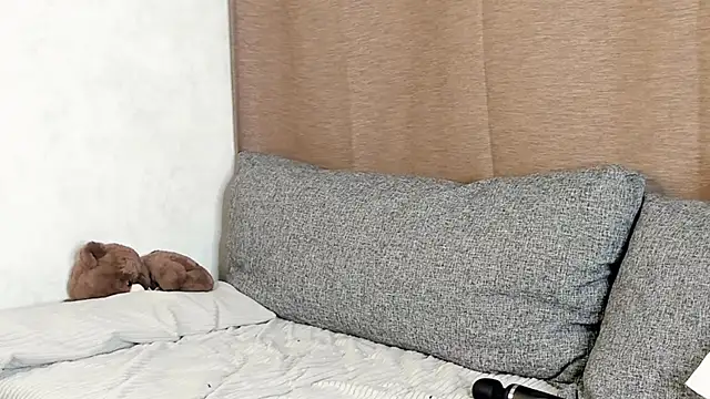 EngelFugler online show from 9, 3, 2025