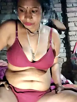 Snapshot of Hotty-dola chatting on 3, 1, 2025 Hotty-dola online show from 3, 1, 2025