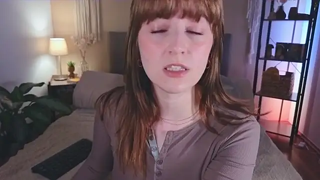 Snapshot of dearmoa chatting on 10, 3, 2026 dearmoa online show from 10, 3, 2026