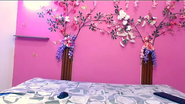 Snapshot of analdeepalejandra18 chatting on 30, 11, 2025 analdeepalejandra18 online show from 30, 11, 2025