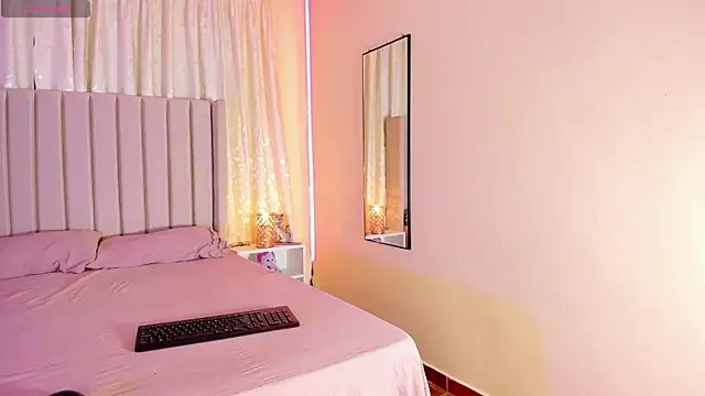 Aliison Smith online show from 23, 1, 2025