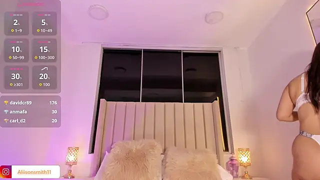 Aliison Smith online show from 25, 11, 2025