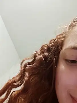 Snapshot of Sweetxxxmoore chatting on 18, 3, 2025 Sweetxxxmoore online show from 18, 3, 2025