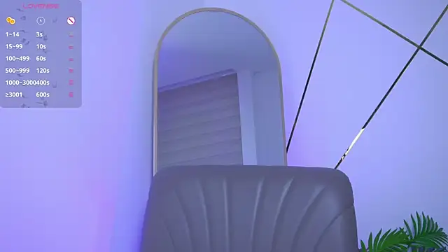 Snapshot of b3llaspringg chatting on 19, 9, 2025 b3llaspringg online show from 19, 9, 2025