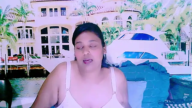 Snapshot of IndianYummy chatting on 11, 12, 2024 IndianYummy online show from 11, 12, 2024