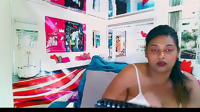 Snapshot of IndianYummy chatting on 12, 12, 2024 IndianYummy online show from 12, 12, 2024
