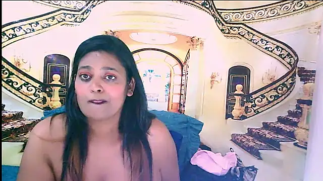Snapshot of IndianYummy chatting on 18, 12, 2024 IndianYummy online show from 18, 12, 2024