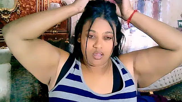 Snapshot of IndianYummy chatting on 3, 10, 2025 IndianYummy online show from 3, 10, 2025