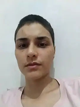 Luci foxx online show from 8, 1, 2025