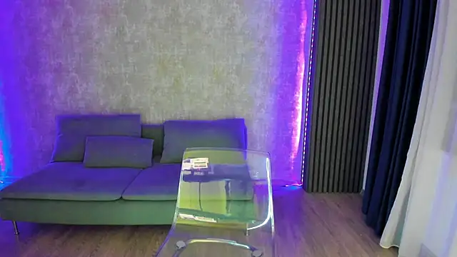 Milla Heart online show from 13, 3, 2025