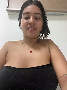 Snapshot of AliceMayer1 chatting on 9, 2, 2025 AliceMayer1 online show from 9, 2, 2025