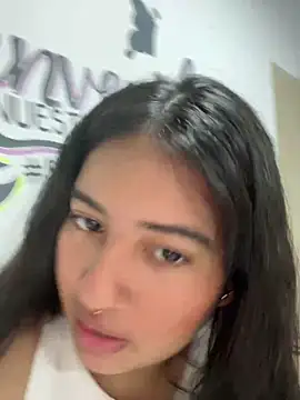 Snapshot of AliceMayer1 chatting on 24, 2, 2025 AliceMayer1 online show from 24, 2, 2025