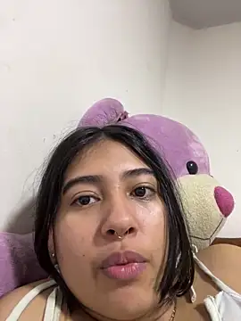 Snapshot of AliceMayer1 chatting on 8, 3, 2025 AliceMayer1 online show from 8, 3, 2025