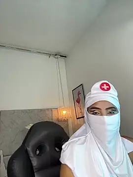 naomiii   online show from 1, 11, 2025