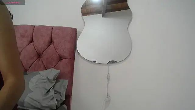 Snapshot of AMBER_LOVE22 chatting on 4, 1, 2025 AMBER LOVE22 online show from 4, 1, 2025