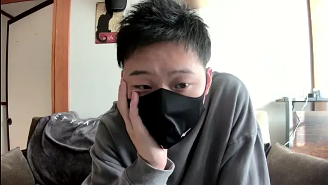 Snapshot of tuki_fu chatting on 28, 12, 2024 tuki fu online show from 28, 12, 2024